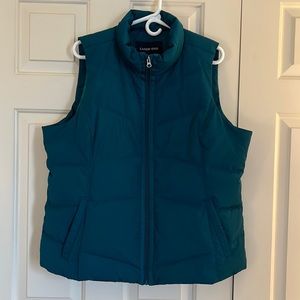 Lands End ladies XL Tall green puffer vest. Like new condition